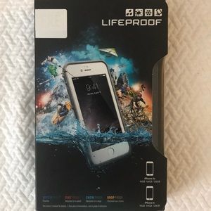 iPhone 6 & 6s Lifeproof phone case